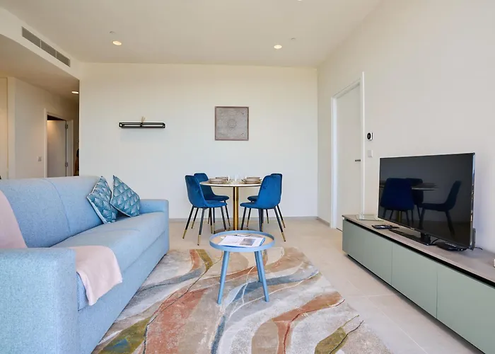 Sweet Urban Escape In St Julians Malta アパート *