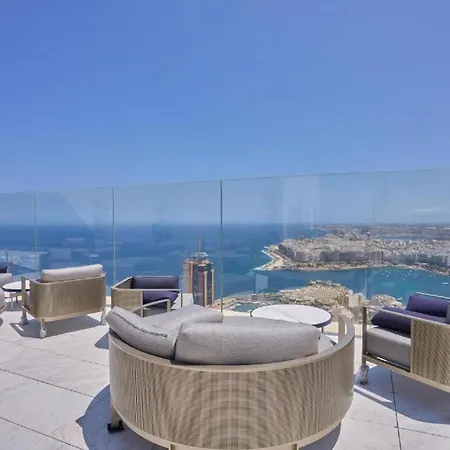 Sweet Urban Escape In St Julians Malta *