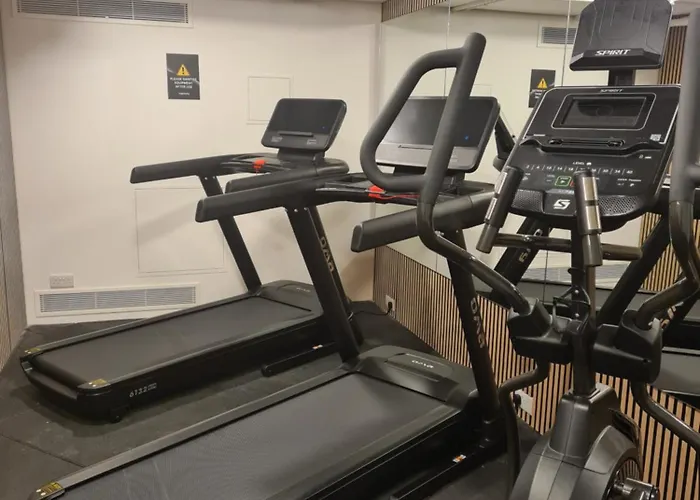 Sweet Urban Escape In St Julians Malta *